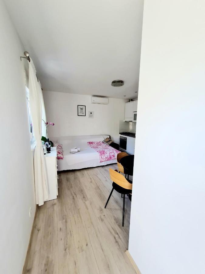 Apartmani Andrea Promajna Ngoại thất bức ảnh