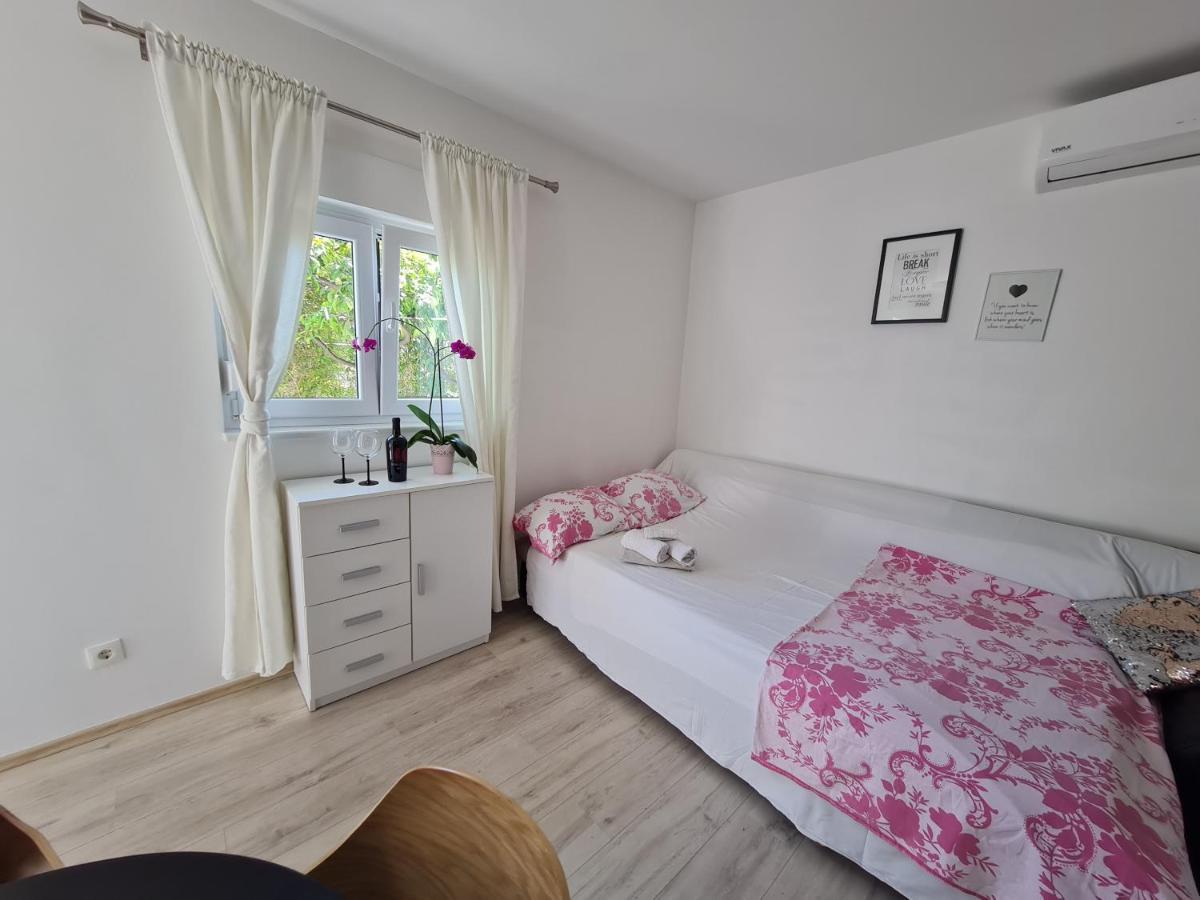 Apartmani Andrea Promajna Ngoại thất bức ảnh