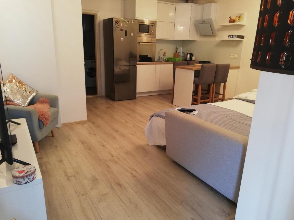 Apartmani Andrea Promajna Ngoại thất bức ảnh