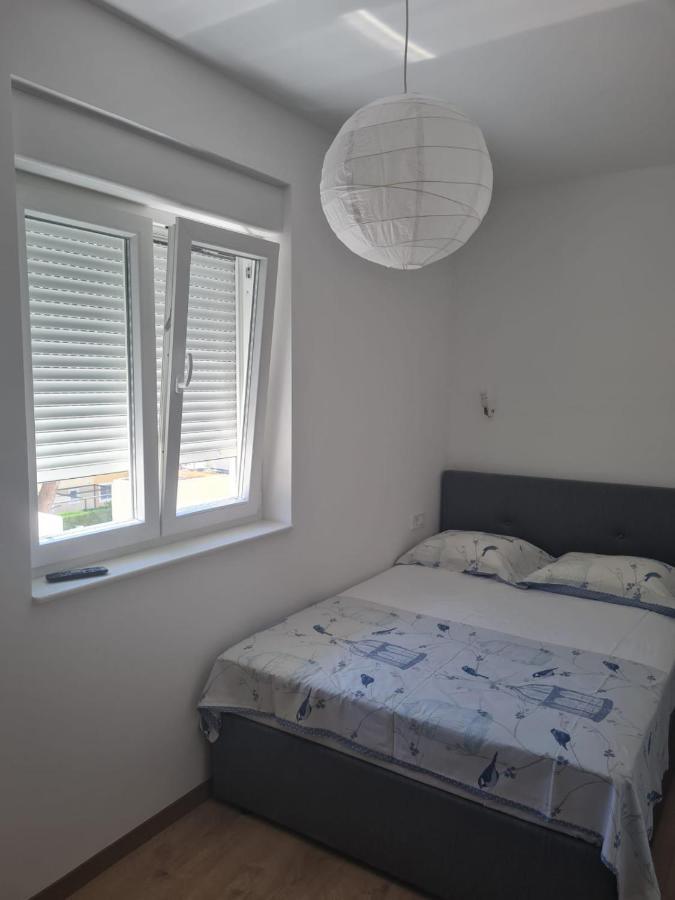 Apartmani Andrea Promajna Ngoại thất bức ảnh