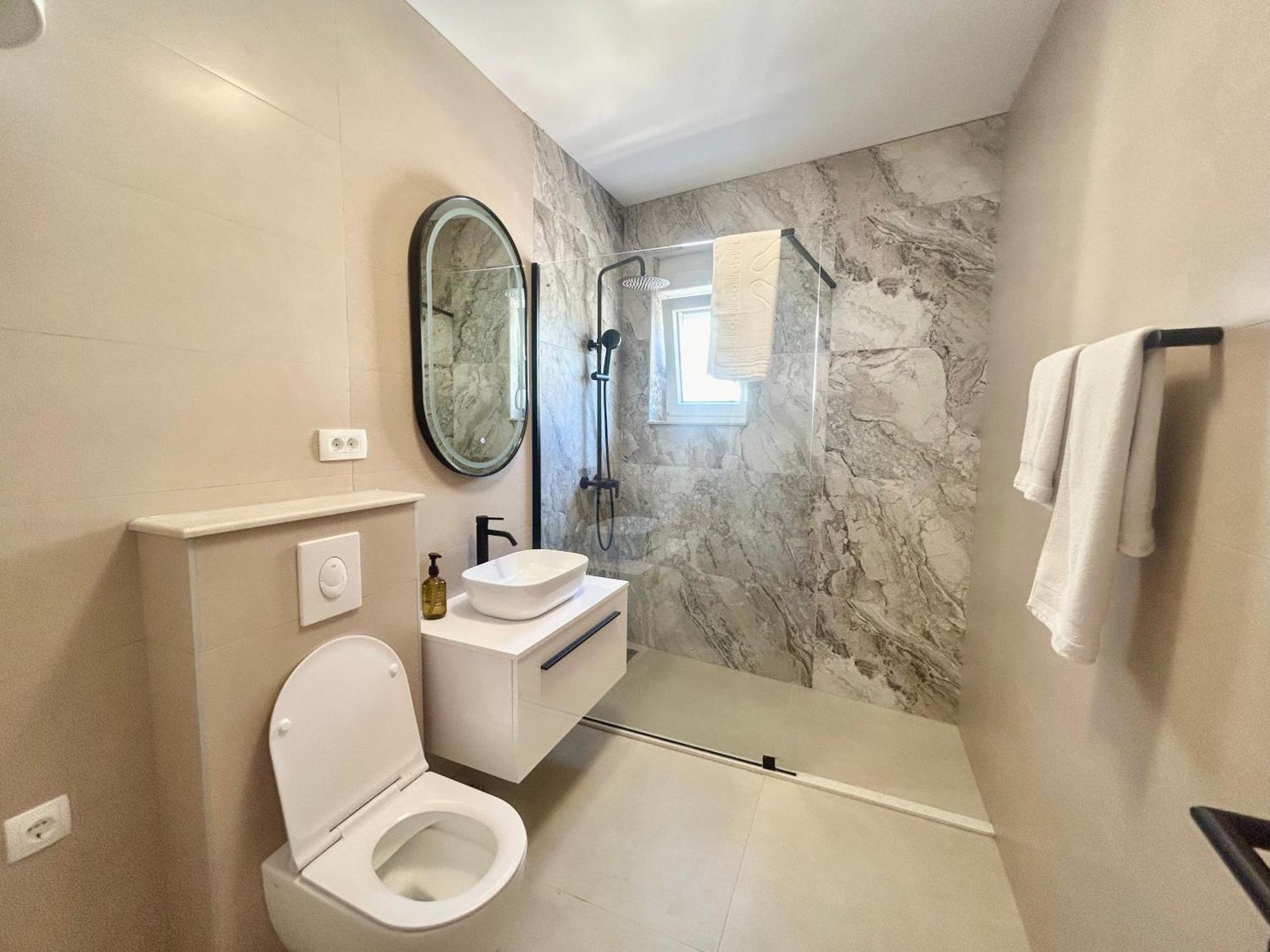 Apartmani Andrea Promajna Ngoại thất bức ảnh